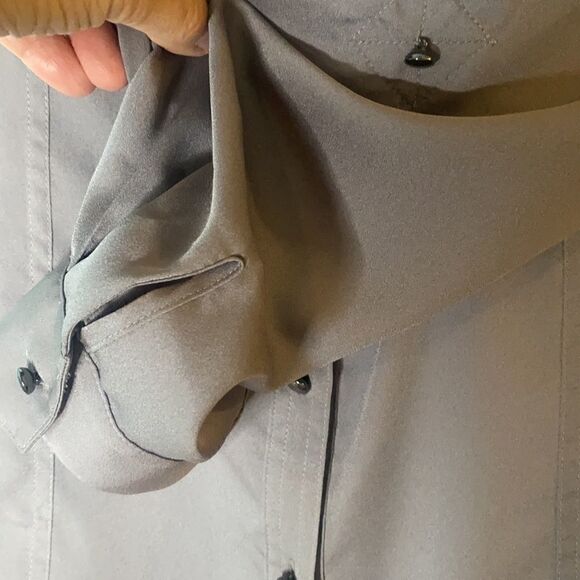 AK Anne Klein Gray Blouse - Picture 5 of 9